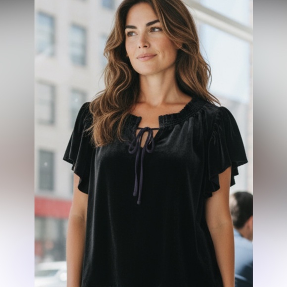 Free People Tops - Free People Black Velvet Flutter Sleeve Top XS NWT